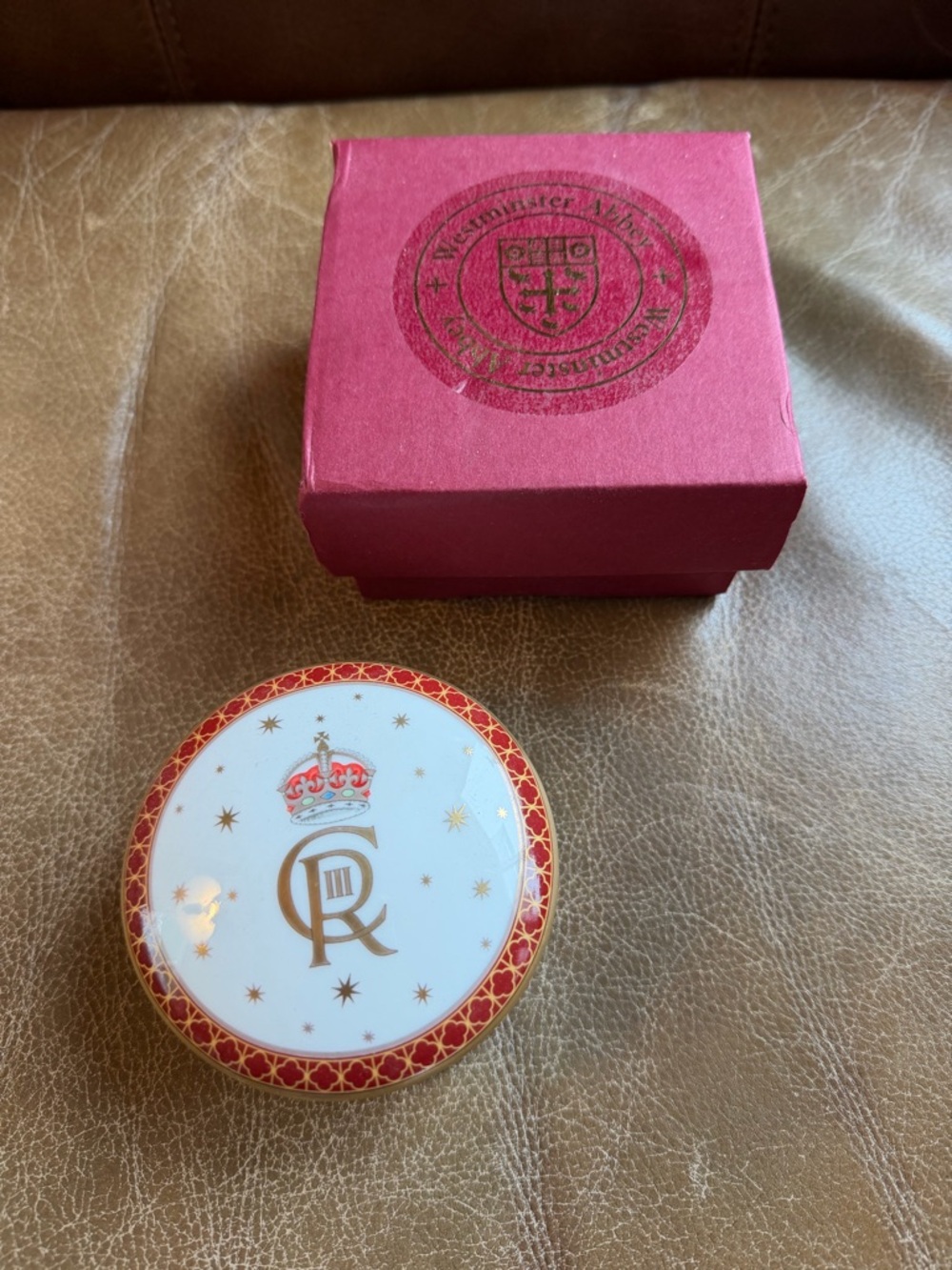 Crown Crest Decorative Porcelain Trinket Box - Red & Gold
